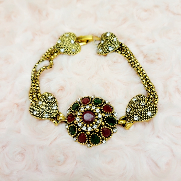 Vintage, rustic golden bracelet, embellished with agate and resin gems - Picture 5 of 11